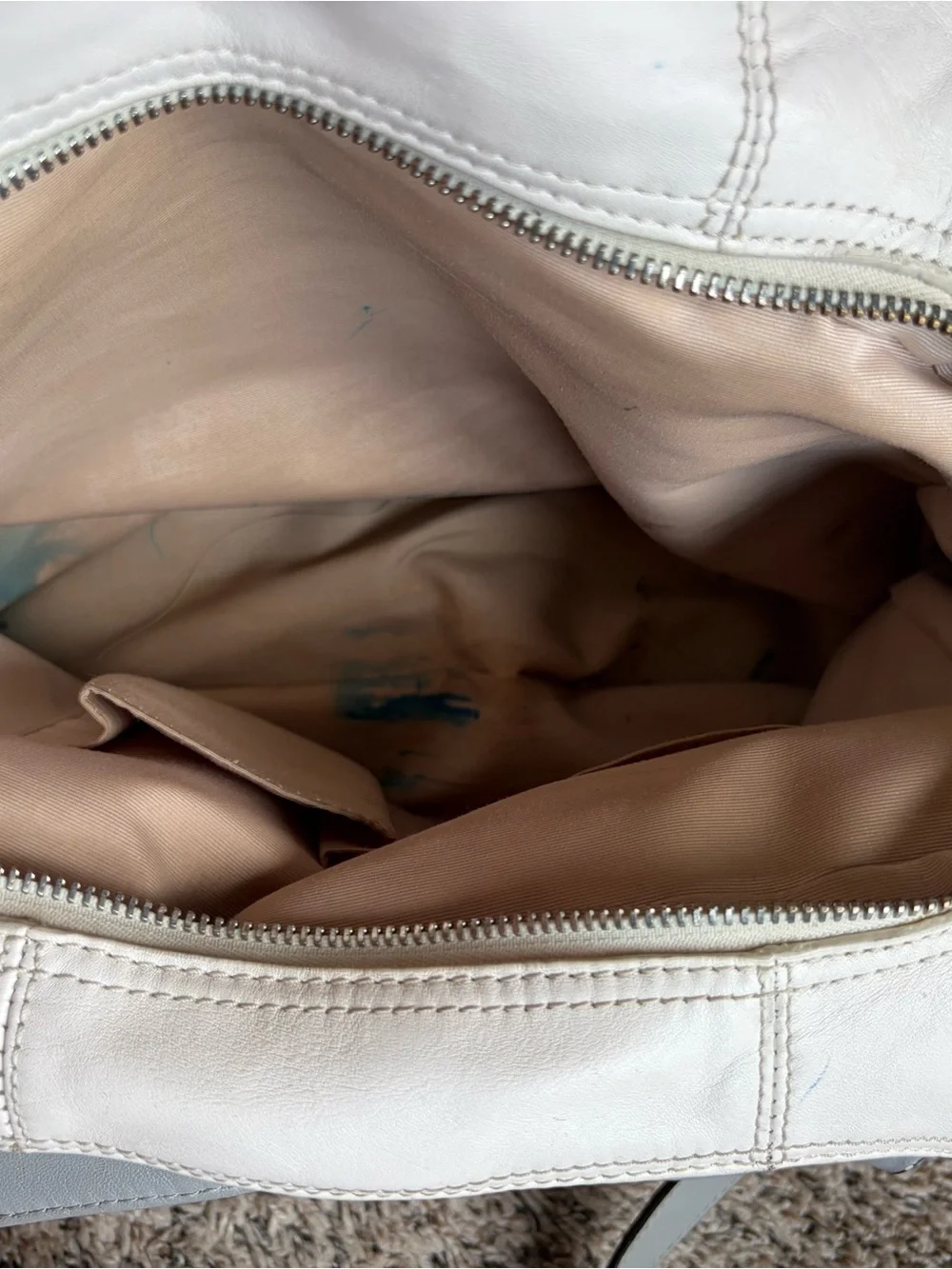 Vintage Y2K Coach SoHo Lynn Hobo Bag in White and Grey Leather!